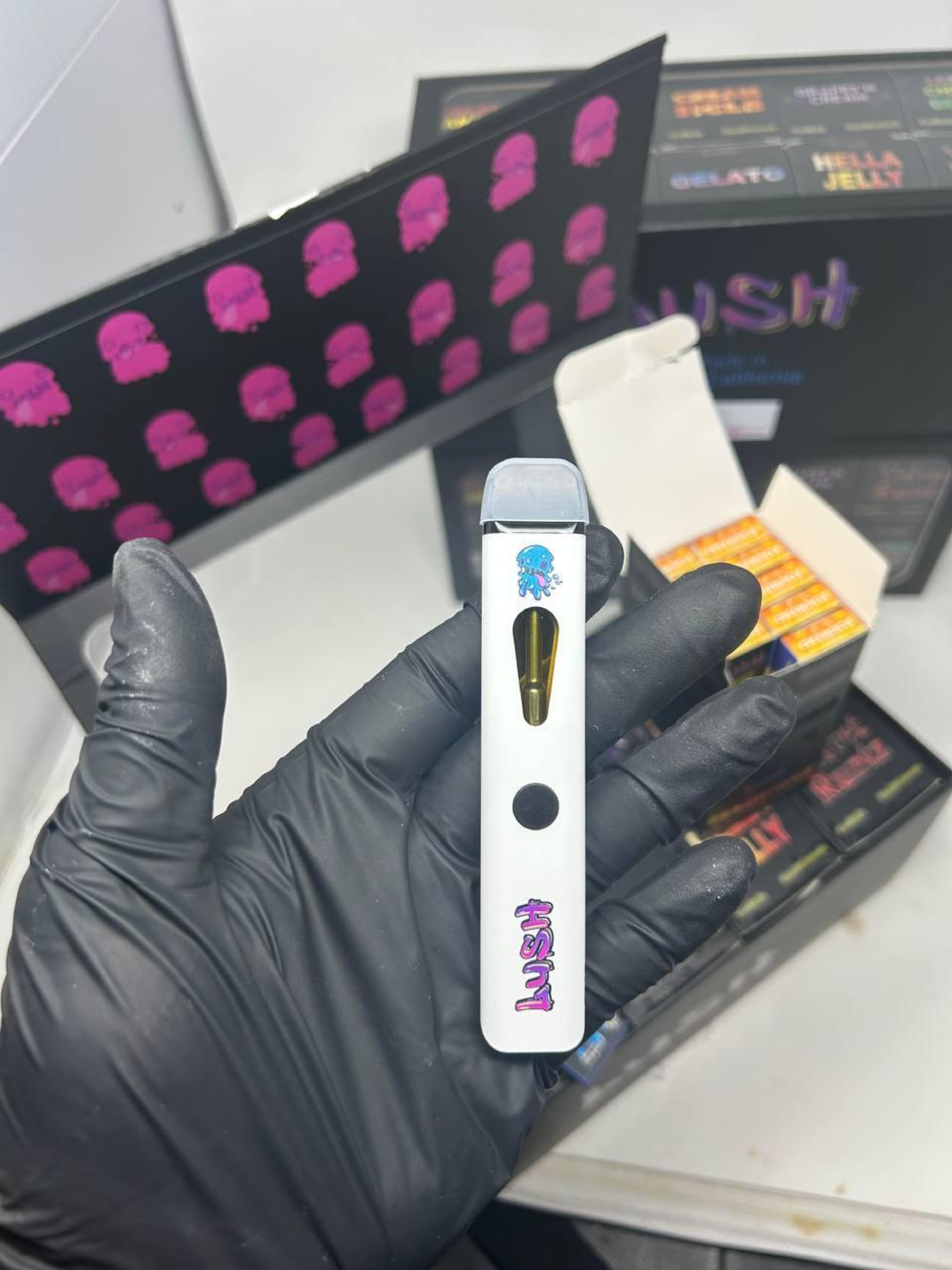 Lush Disposable Vapes (86% THC) - Image 2